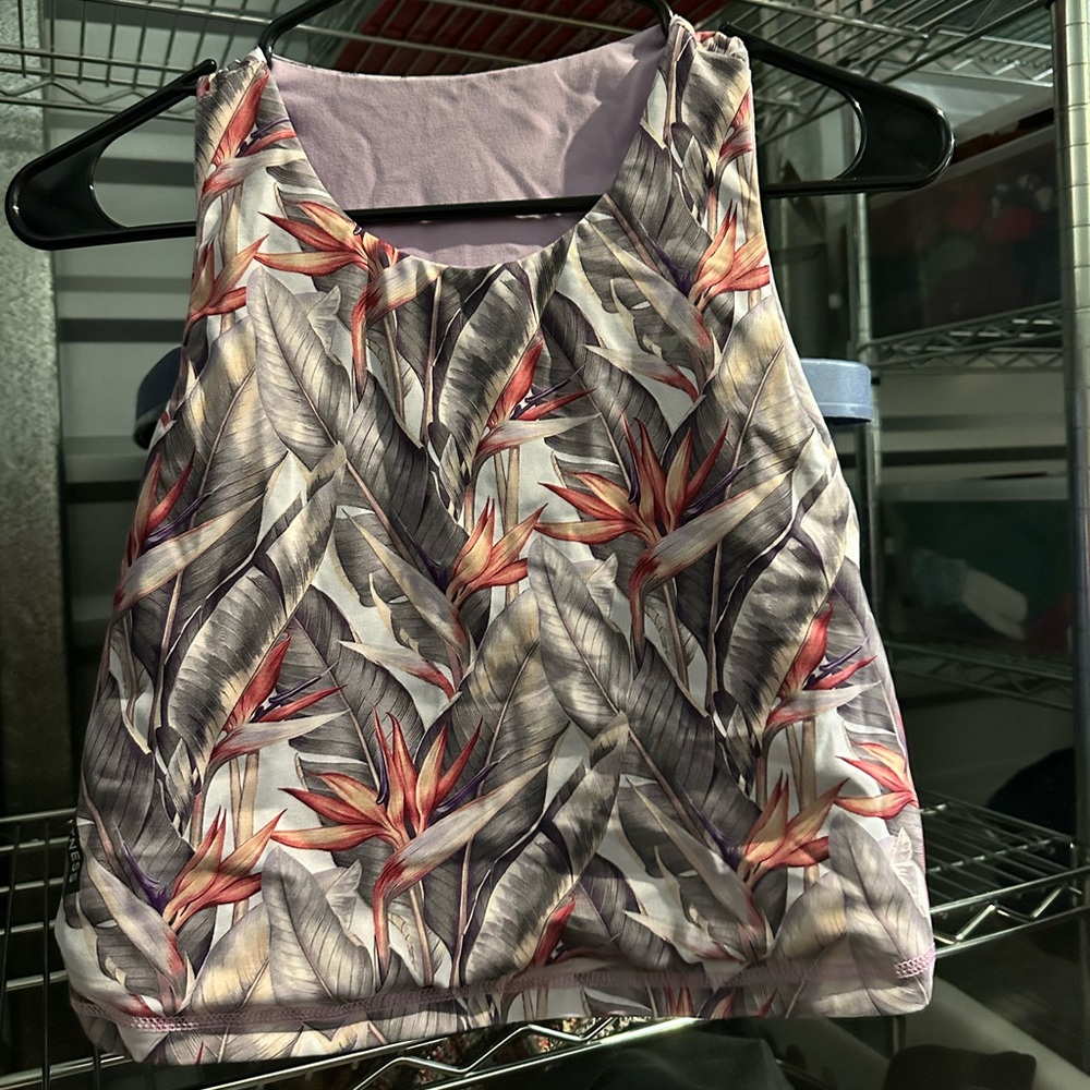 Birds of Paradise Active Duo Crop Top in Lilac